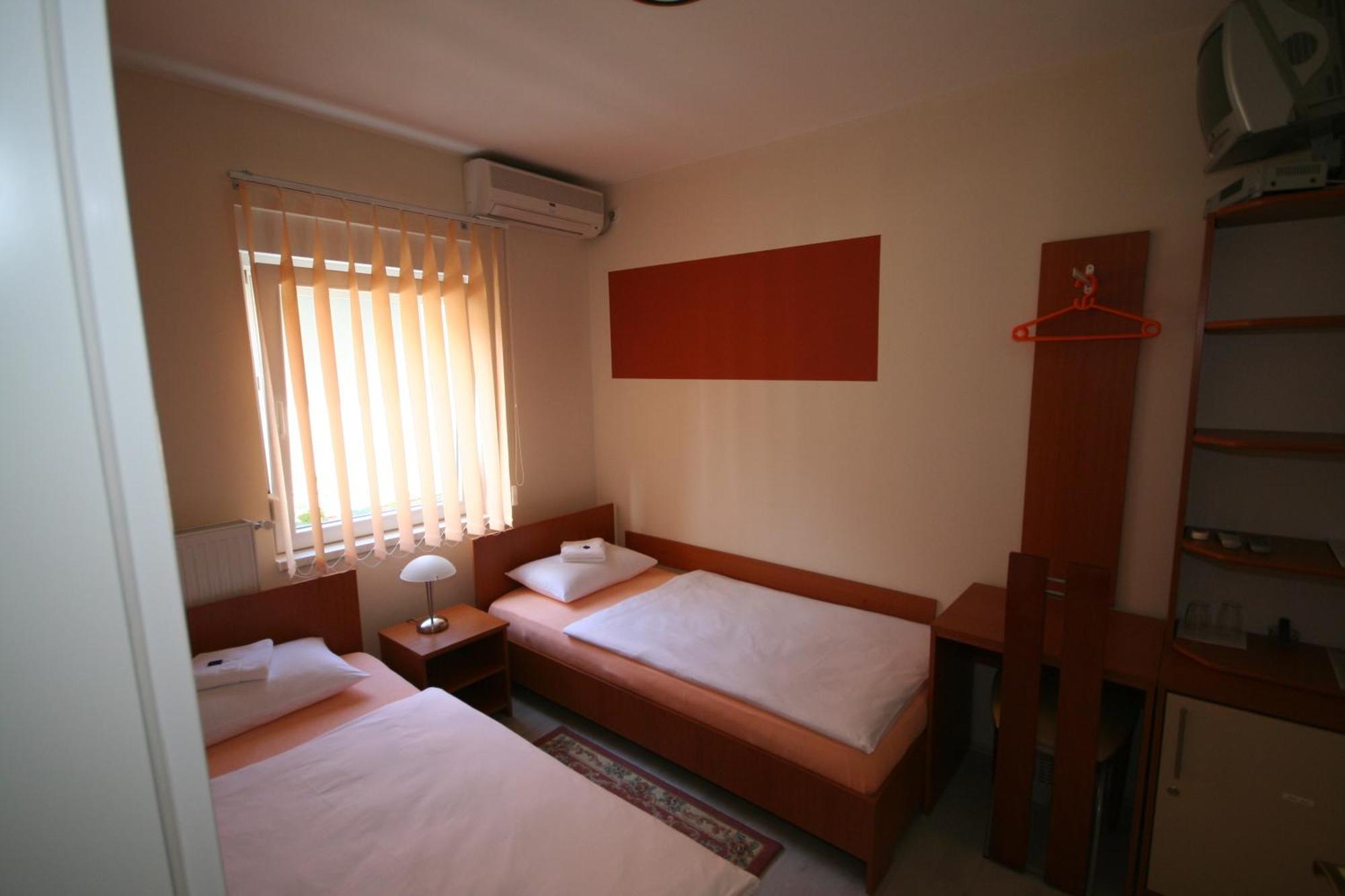 Vila Delux Negotin Bilik gambar